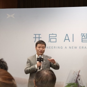 如何看待与小米竞争？何小鹏：现在卖得好不代表能力强，汽车行业是长线竞争 ...