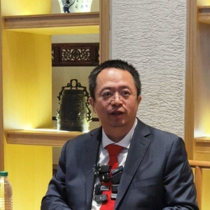 周鸿t谈AI硬件：百度模仿Facebook做了一个类似智能眼镜！每个互联网公司都可能做一个 ...