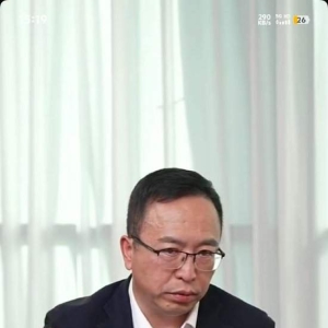 华为余承东：靠抄袭没有未来！荣耀CEO赵明：同意余总观点，技术突破不是为了独占，其 ...