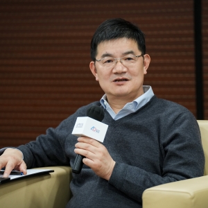 上汽大众计划明年净增100家网点 陶海龙：为2026年产品大年做准备 ...