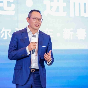 沃尔沃2025年要推3款纯电车型 袁小林：混乱终会转为有序，要相信规律的力量 ...