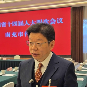 四川省人大代表马杉：发挥通信领军企业作用，推进5G+工业互联网融合应用 ...