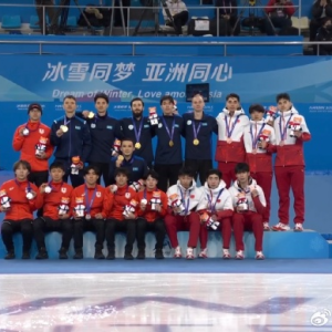 又是朴知元！韩国选手推人，中国队摘铜！网友怒了，王濛：这是冰上散打？ ...
