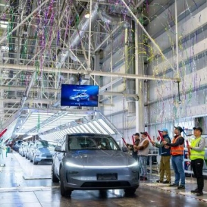 焕新Model Y在特斯拉上海超级工厂正式量产