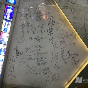 开业22年老影院闭店，《哪吒2》超百亿元票房难掩“8万块银幕”的现实困境 ...