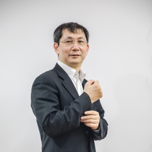 高铁航空是友非敌 春秋航空董事长王煜：“两网融合”打造统一开放的交通市场 ...