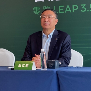 首次实现季度盈利！零跑汽车冲击年销60万辆，朱江明：很有信心把“战役”打好 ...