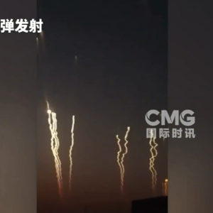 伊朗凌晨发射100枚导弹 炼油厂中弹燃起大火！美媒爆料：以色列计划刺杀哈梅内伊 被特 ...