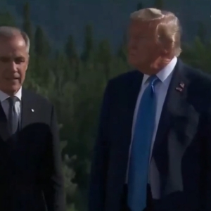 G7会没开完 特朗普提前回国 就在白宫战情室 美防长将与其会面！ ...
