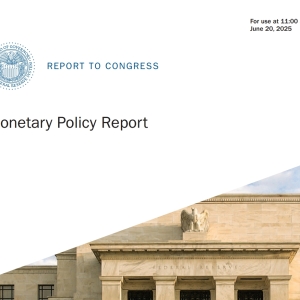 美联储半年度货币政策报告：评估关税影响为时尚早