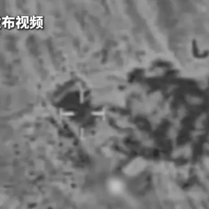 美国出动6架B