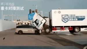 重型卡车“撞不过理想i8”？乘龙卡车：“被摆了一道”