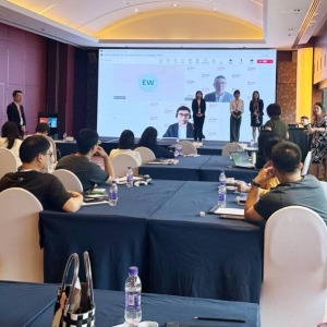 机构预测：车企OTA升级策略正发生显著转变，2030年车联网渗透率或达85% ...