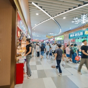 七鲜MALL、京东折扣超市首战告捷    刘强东用“供应链”重拳打开线下新战场 ...