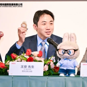 300亿很轻松、本周发mini LABUBU，泡泡玛特业绩会的7个亮点