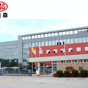 奥美森实控人或低价回购股份，募投项目信披出入