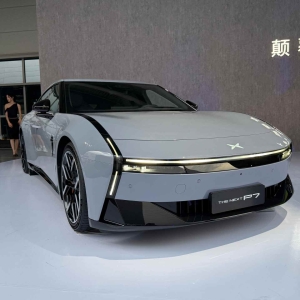 品牌在售最贵轿车！全新小鹏P7 21.98万元起售 何小鹏：期待它重新成为小鹏汽车的图腾 ...