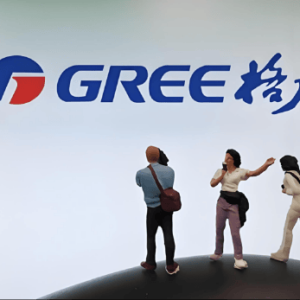 中国白电“三巨头”半年报PK：美的营收2511亿狂奔，海尔1564亿稳健，格力973亿再垫底 ...