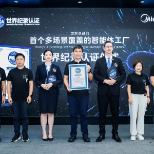 从让机器人生产机器人，到给工厂一个智能体大脑：5000亿市值巨头如何驶向AI新大陆？ ...