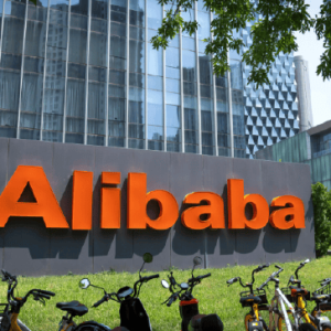 阿里巴巴股价飙升至近四年高点，AI投入获市场追捧！将发行32亿美元零息可转债筹资，80 ...