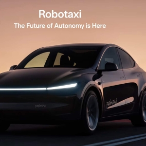 芯片主业承压！英伟达入局Robotaxi？业内人士：或打造“开放版FSD”吸引车企合作 ...