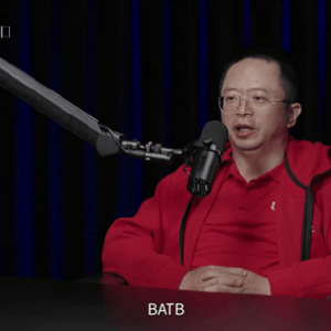 周鸿t坦言与巨头关系转变：从“死磕”到合作，放下身段共建大模型“复仇者联盟” ...