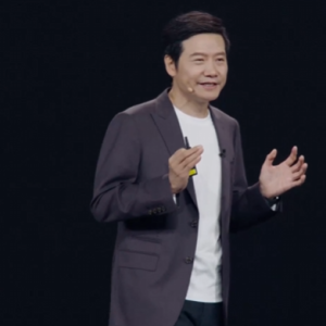 雷军动情复盘小米造芯！“难以言说的焦虑 压力让人窒息”