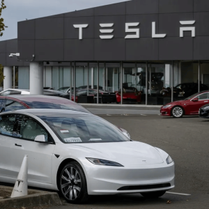 特斯拉第三季度营收280.95亿美元创纪录 净利润同比下滑37%