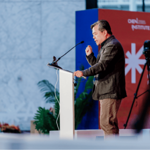 前中国首富盛大陈天桥：宣布投10亿美元算力支持发现式智能！共同形成一个有生命力、面 ...