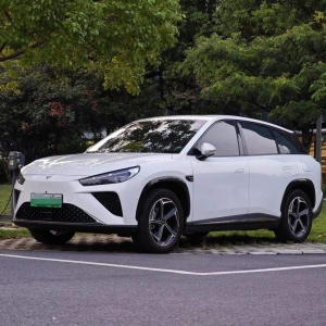 95后跨省半价抄底哪吒L！“暴雷车”成香饽饽？二手车商单车至少赚5000元，售后风险谁 ...