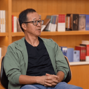 俞敏洪：新东方成立到今天，对普通员工是一次都没发过火！自己跟员工之间是没有隔阂的 ...