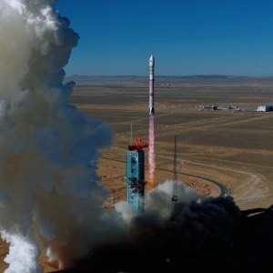 朱雀升空背后，谁在改写中国商业航天版图？