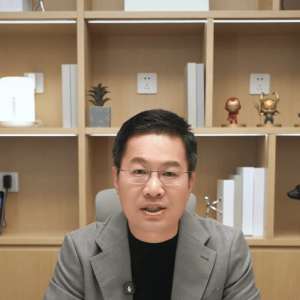 小米集团总裁卢伟冰回应罗福莉加入小米：小米也非常渴望人才，尊重人才，也希望能够给 ...