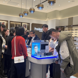 夸克AI眼镜“爆单”：现货被最高炒到5000元，官方称正紧急增产备货 ...