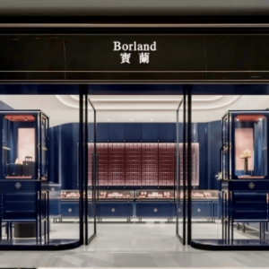 小米创始人雷军杀入古法黄金“新王之战”，2000元/克的“m”要叫板老铺黄金？专家：同 ...